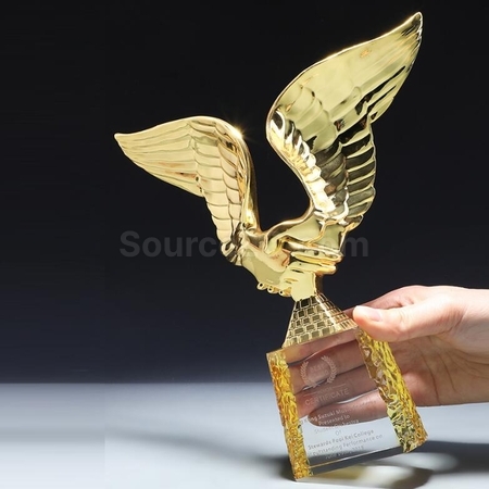 客製化合作共贏金屬水晶獎座禮品