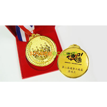 獎盃, 獎座, 獎牌, 金屬獎杯, 比賽獎牌, 紀念牌, 紀念幣, 木盾牌, 銀碟, 錦旗, 桌旗, 旗幟, 金屬襟章, 客製胸章, 客製名牌, 馬口鐵牌, 比賽獎品, 徽章, 客製禮品, 禮贈品公司, 台灣禮品, 紀念品, 禮品批發商, 客製化商品, 企業禮品, 商務禮品, 文具, 文儀用品, 環保禮品, 客製禮物, 禮物包裝